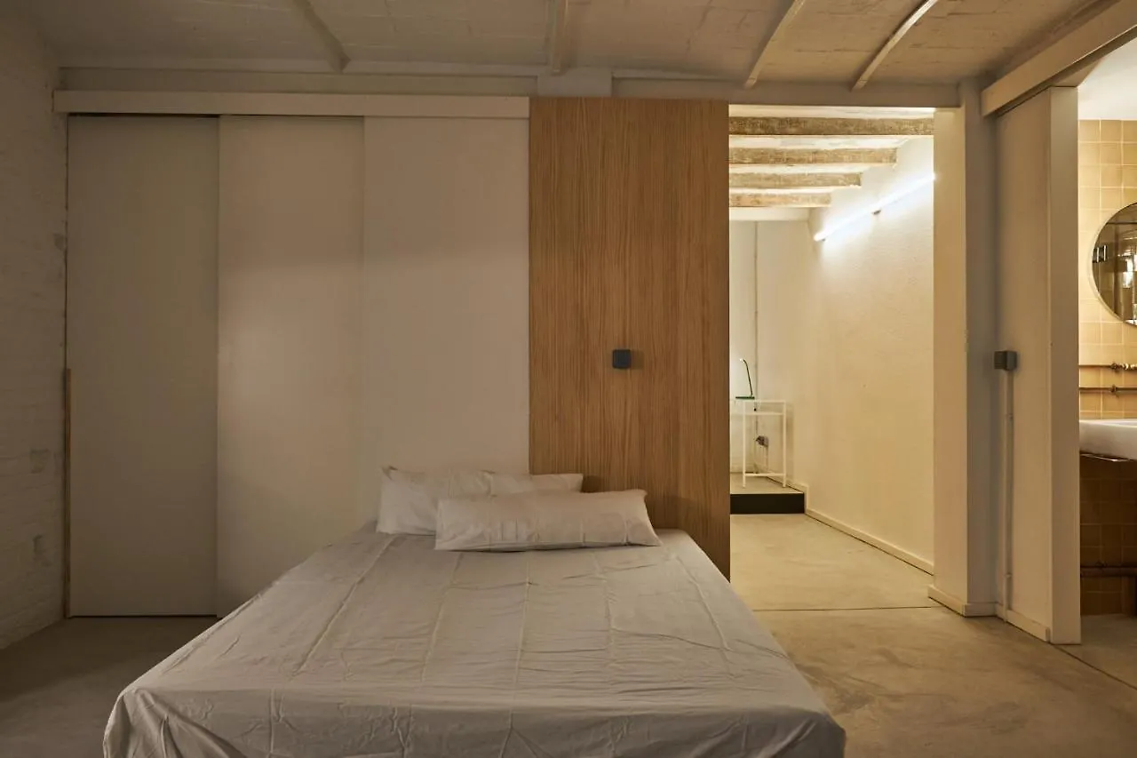Lägenhet Luxury 1Br With Patio Near The Beach Barcelona Spanien