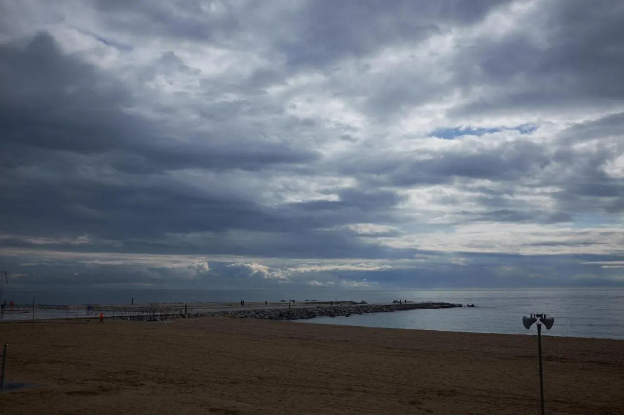 Luxury 1Br With Patio Near The Beach Barcelona