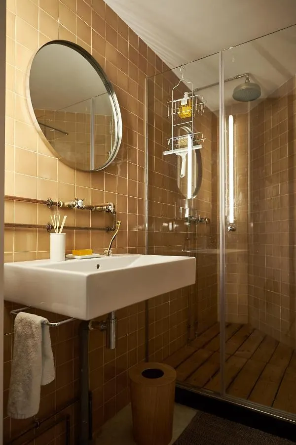 Luxury 1Br With Patio Near The Beach Barcelona