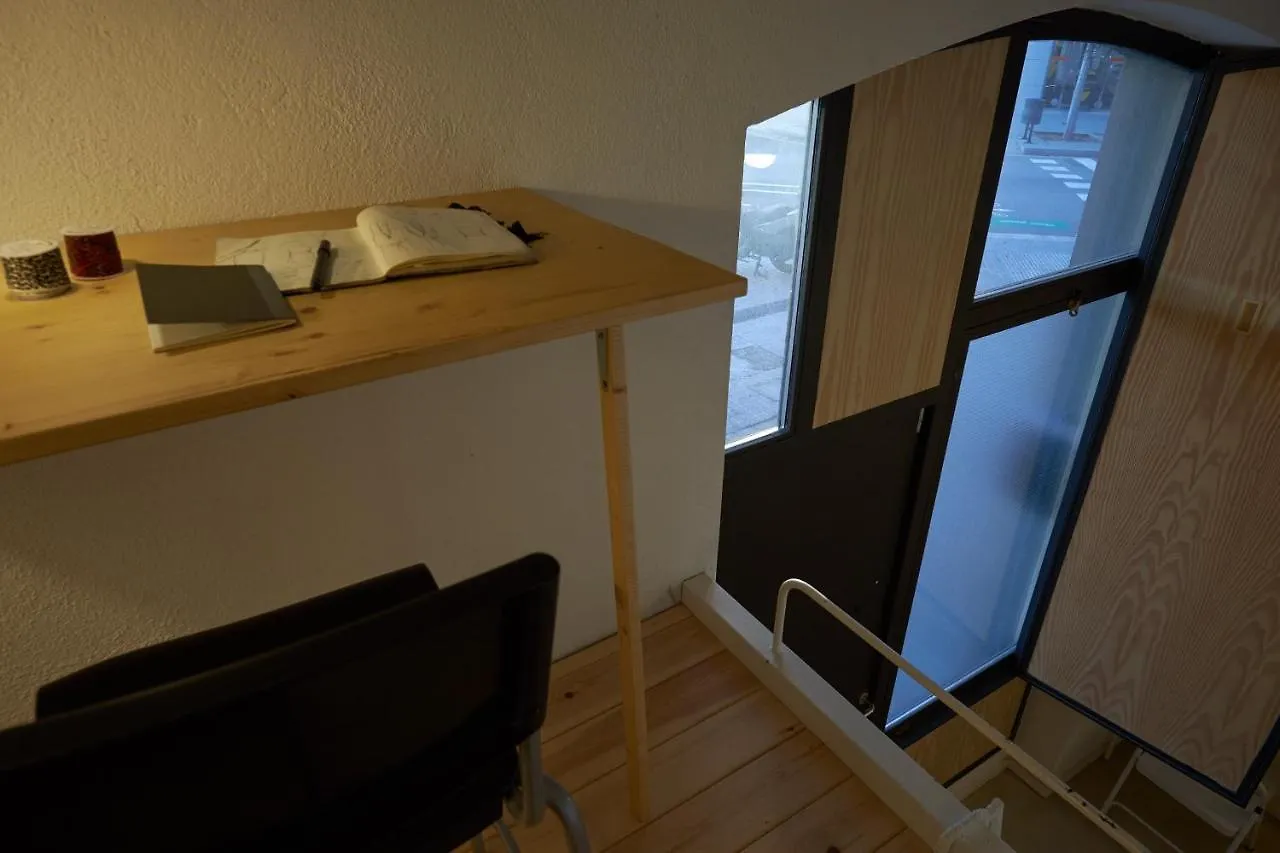 Luxury 1Br With Patio Near The Beach Barcelona Apartment