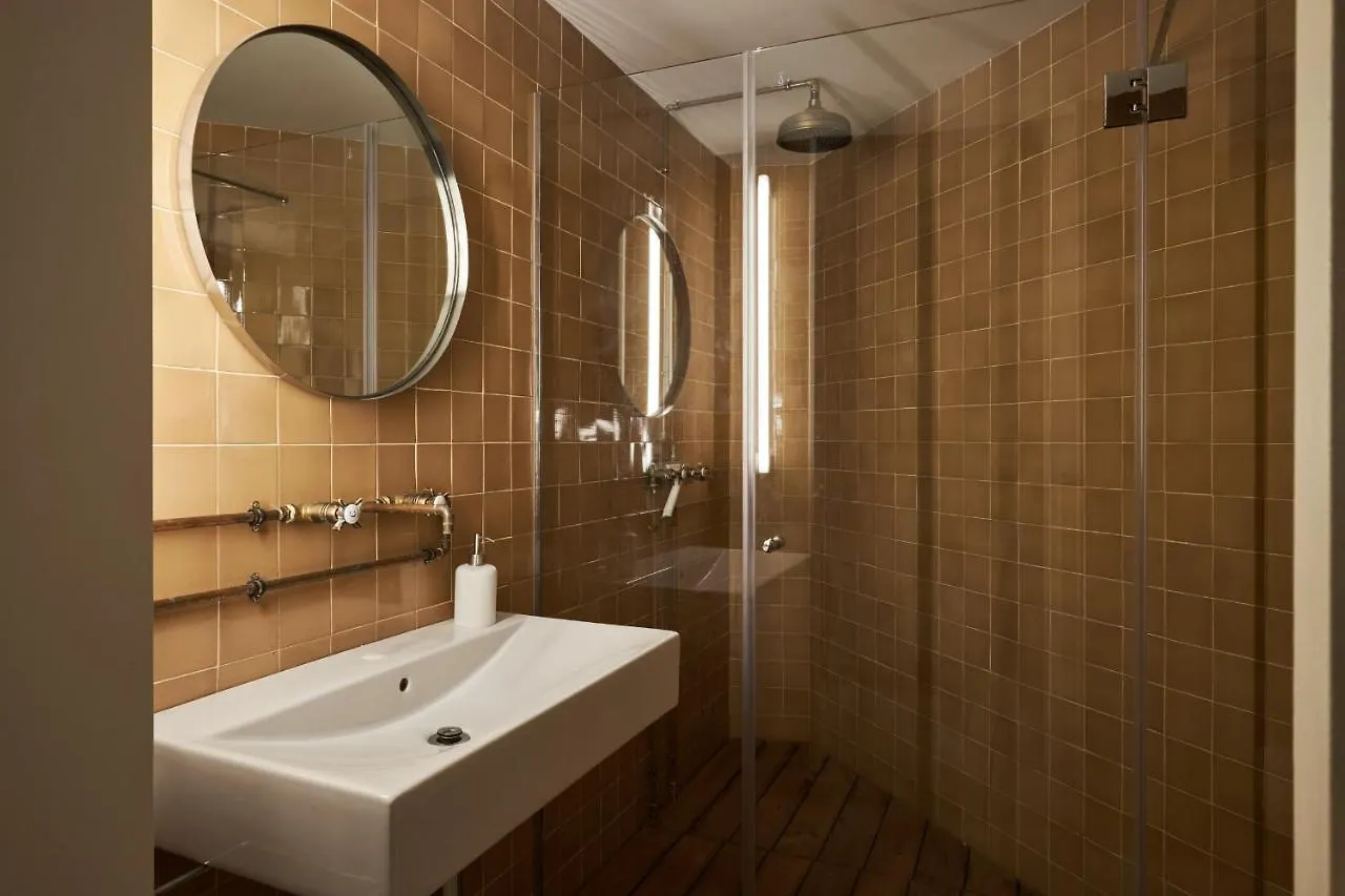 Luxury 1Br With Patio Near The Beach Barcelona Spain